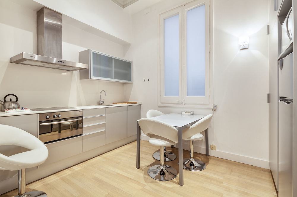 Canela Homes Barcelona Universitat Extérieur photo