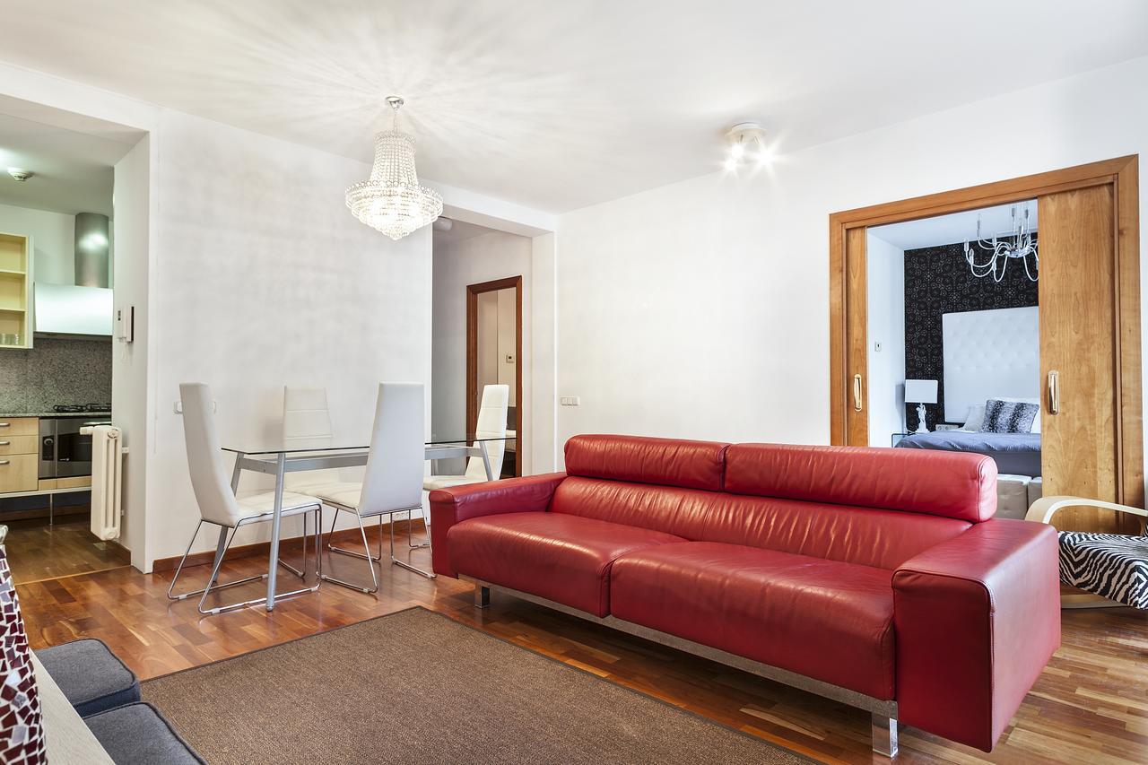 Canela Homes Barcelona Universitat Extérieur photo
